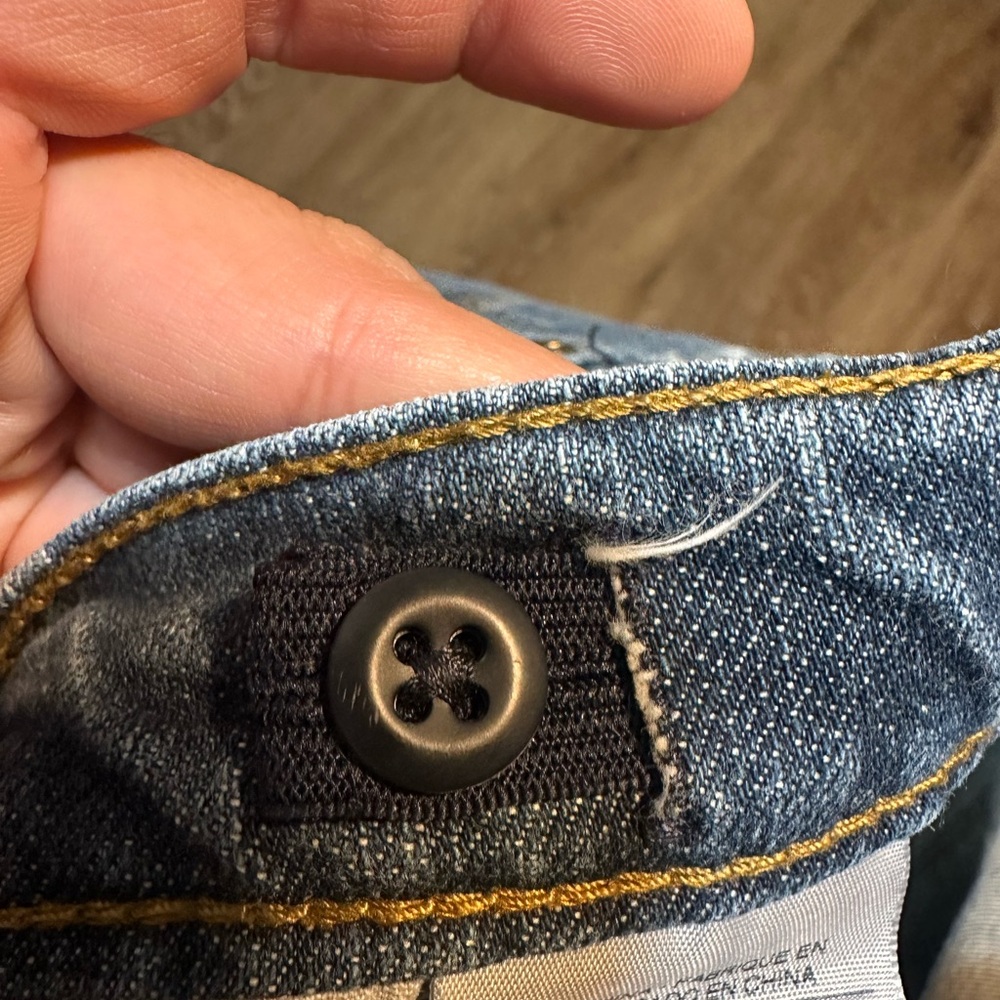 Levi’s Denizen Skinny Fit Jeans (Size 16) - Picture 11 of 11